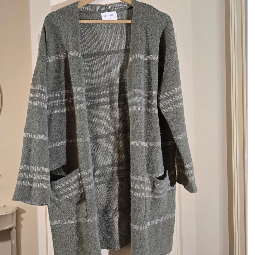 Active USA Olive Green Striped Longline Open Front Cardigan Sweater Woman Large
